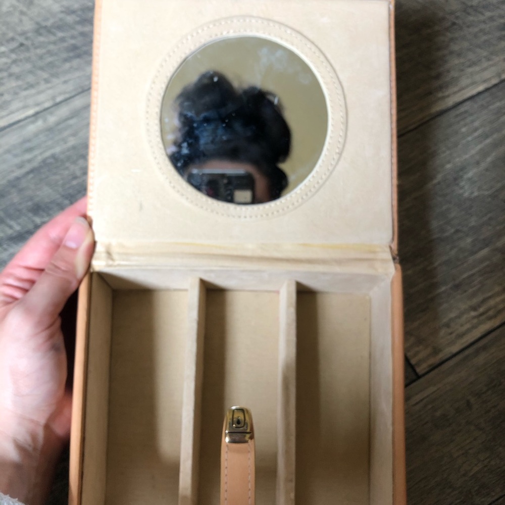 Jewlery Box - Picture 2 of 2